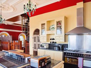 The Auction House - Criccieth - 3