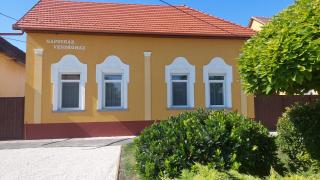 Napsugár Vendégház - 9