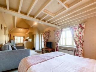 Oaklands Farm - Cottage 4 - Broughton - 3