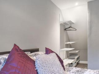 Corner Spot - 2