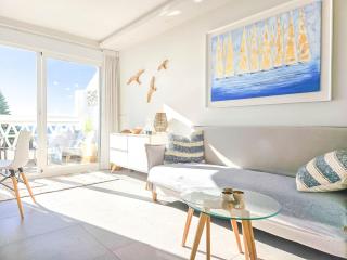 Sea view beachfront penthouse with BBQ - Mijas - 2