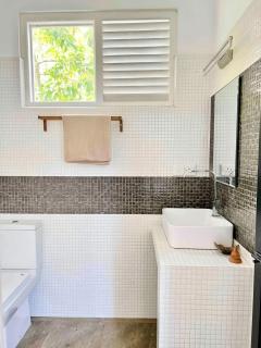Peaceful modern 4 bedroom villa 5 min from beach - Matara - 7