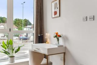 Apartment in Wimbledon with Cinema, Gym, Game Room - 4