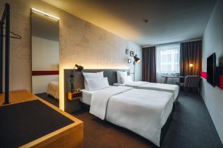 Hotel PULSE8 "ex Pentahotel Prague" - Prag - 4