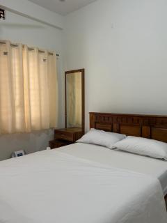 Sridevi Rooms - - 5