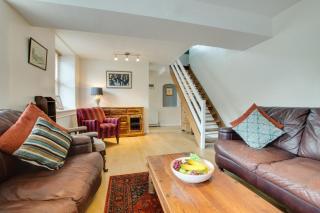 Jaret House - Tideswell - 0