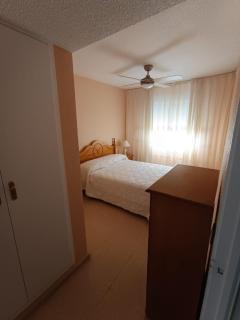 Adosado entero a escasos 50 metros de la playa - 9