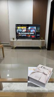 Bright 1 BR Apartment Near Airport - Lahore - 4