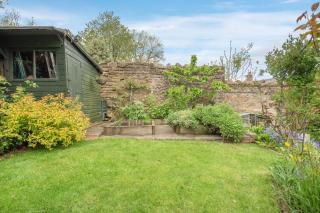 Ivy Dene - Crich - 7