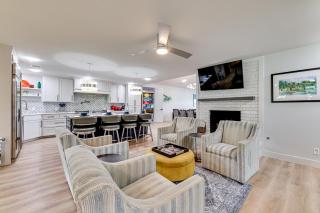 Getaway Near Dallas with Retro-Style Game Room! - Farmers Branch - 6