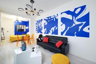 Modern Large Studio Apartment for 3 - 9