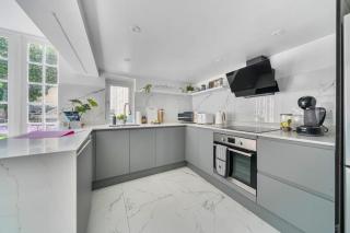 Georgian Coach House in a Prime Location in Deal - Kent - 6