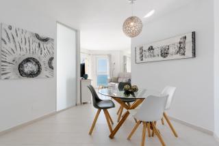 WintowinRentals Relax & Frontal Sea View in Fuengirola - Fuengirola - 2