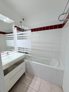 Appartement centre ville - Saint-Pée-sur-Nivelle - 7