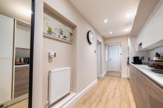 montrose lodge - 2