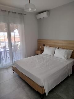 four sis rooms - 8