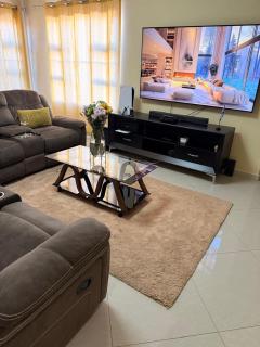 Fully furnished 3 beds - Gaborone - 2
