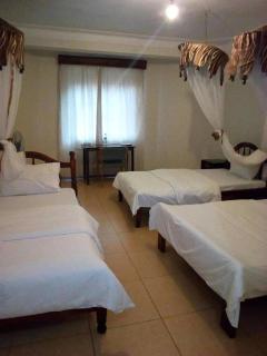 Central Inn Entebbe - 6