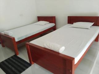 Yala Happy Hostel - Debarawewa - 1