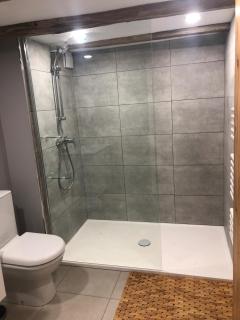 The Coach House-3 Bed-2 Bath-Garden-PetsOK-FreeP - 3