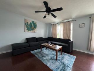 Townhouse Bridgeport Close UHC,FBI,Bridge complex - 7