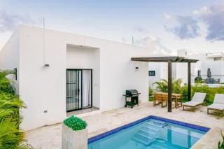 Punta Cana Luxury 2BD Villa, Pool - 3
