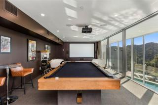 Hillside Luxury Villa Heated Pool, Rooftop Lounge, Game Room - Beverly Hills - 7