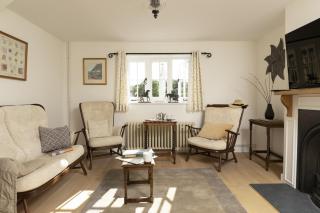 Historic Farmhouse Retreat Foot of the South Downs - - 3