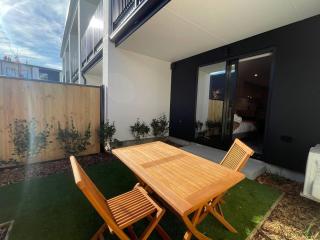 Cosy Central City Studio - 2
