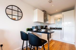 Cozy property - Ealing - 3
