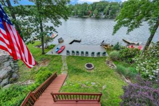 beautiful lakefront lodge - 4