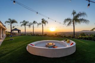The Grape Escape Panoramic Views In Wine Country - 0