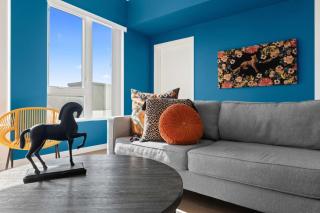 Little Tokyo Gem, Steps from Shops with Free Parking - 6