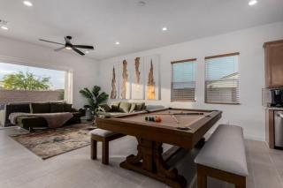 Luxe 4BR Retreat with Pool, Hot Tub and Sunset Views - 9