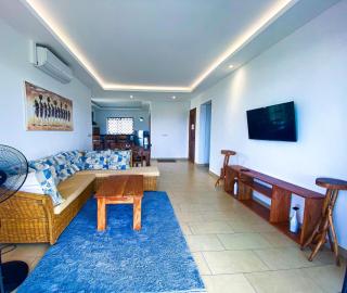 HEINERS SANDBOX DIANI Beach - 3