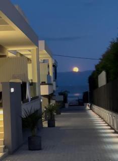 Sealuxe Living - Iraklitsa - 0