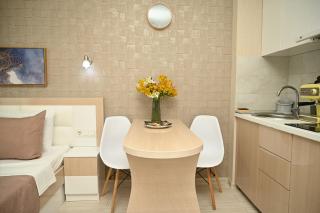 Seaview Studio Prime Location - 6
