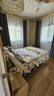 Cheska's Tennis Paradise & Beach House - 5