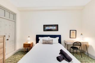 Bright Apartment in Miramar with Equipped Bathroom and Prime Location - 4