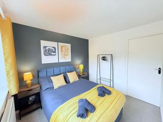 Bungalow 2BR Parking Garden - 2