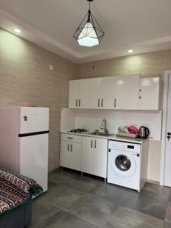 Elene's Guest House - 8