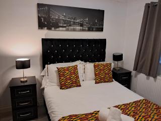 FANTASTIC COZY 3bed Hse London ExCEL Free Parking WIFI Sleeps 6 - London - 3