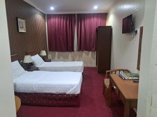 ميار ميسر - 1