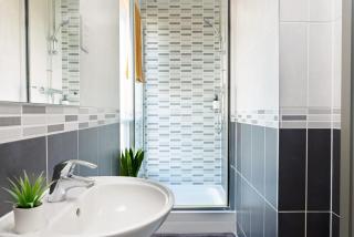 For Students Only - Student Castle Lincoln - 5