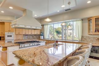 3 Mi to Beach Central and Elegant Home in Oceanside - Oceanside - 3