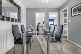 Modern Jesmond Apartment near City Centre with Parking - 7