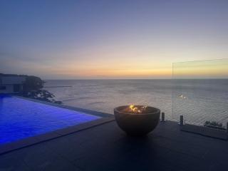 Heart of Poms Villa - Punta Blanca - 0