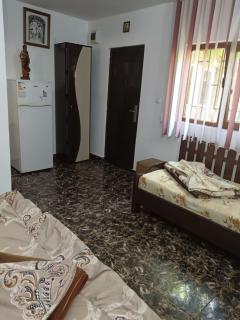 Andrada Garsoniera 2 - 3