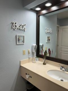 Comfy Condo Near Disney-free Shuttle To Parks - 9