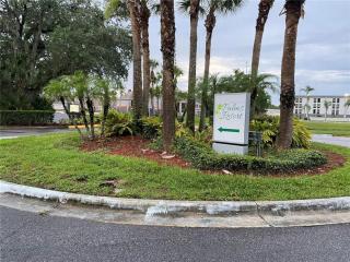 Condo 2 Queen Beds-disney-universal - 3